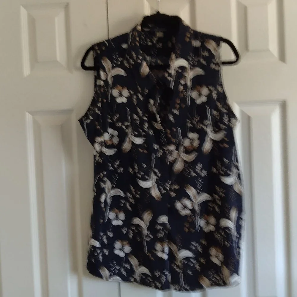 Tommy Hilfiger Navy Floral Sleeveless Top XL - Picture 2 of 4
